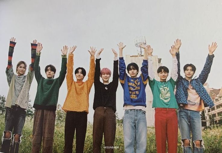 enhatoop tweet media