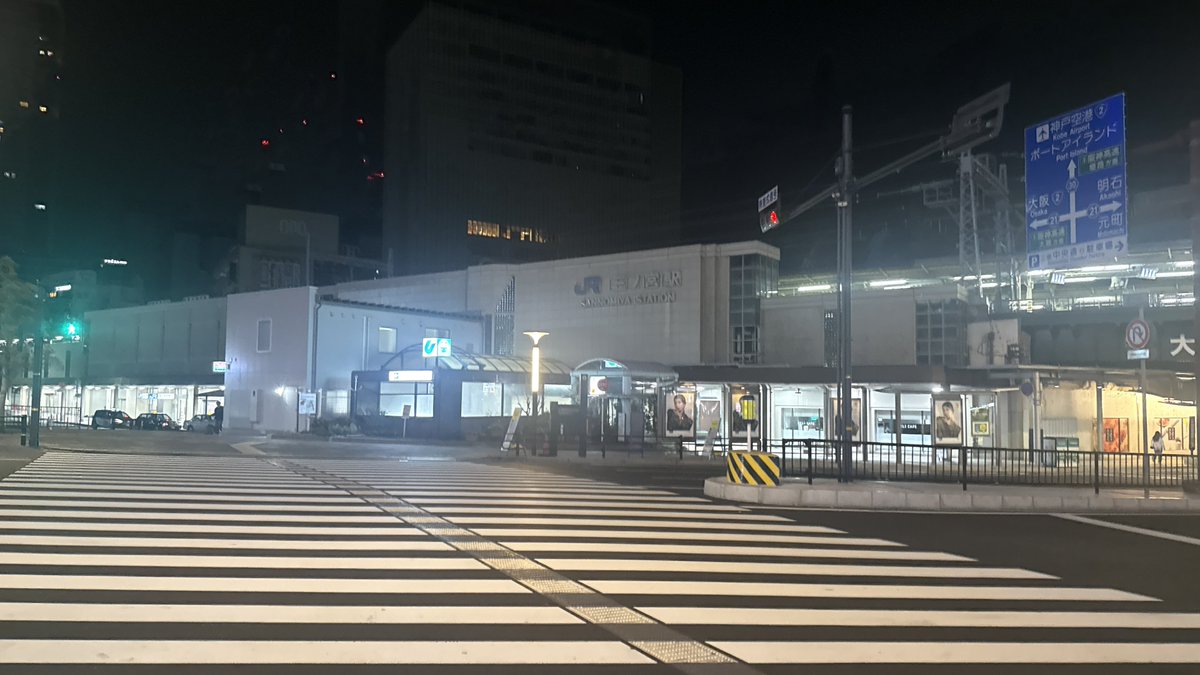 ひろっち tweet media