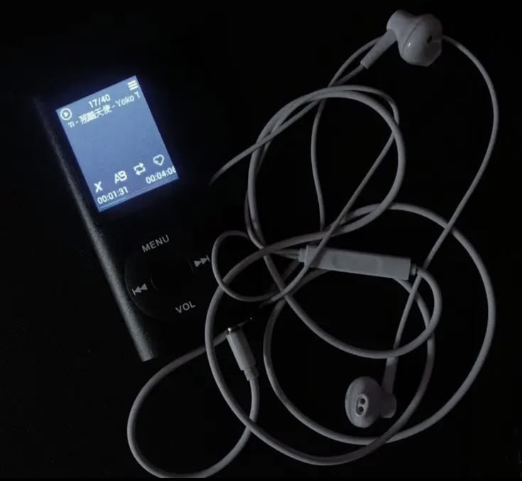 вℓυє ρяιη¢єѕѕ ×͜× tweet media