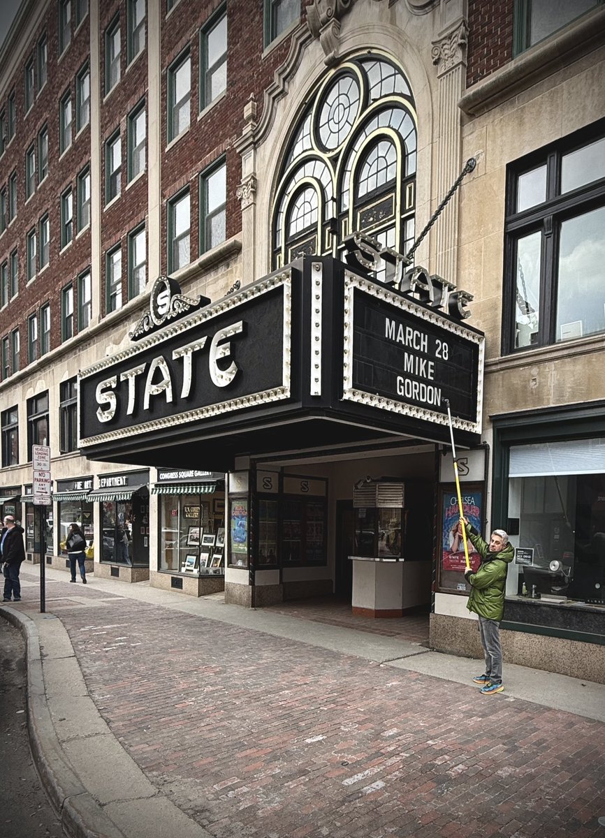 Mike Gordon tweet media