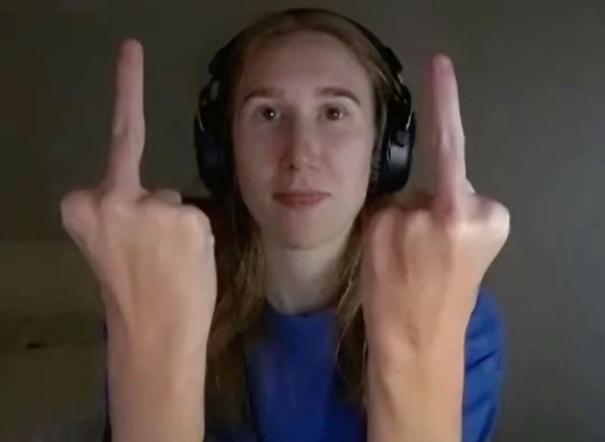 поліна еклiпс tweet media