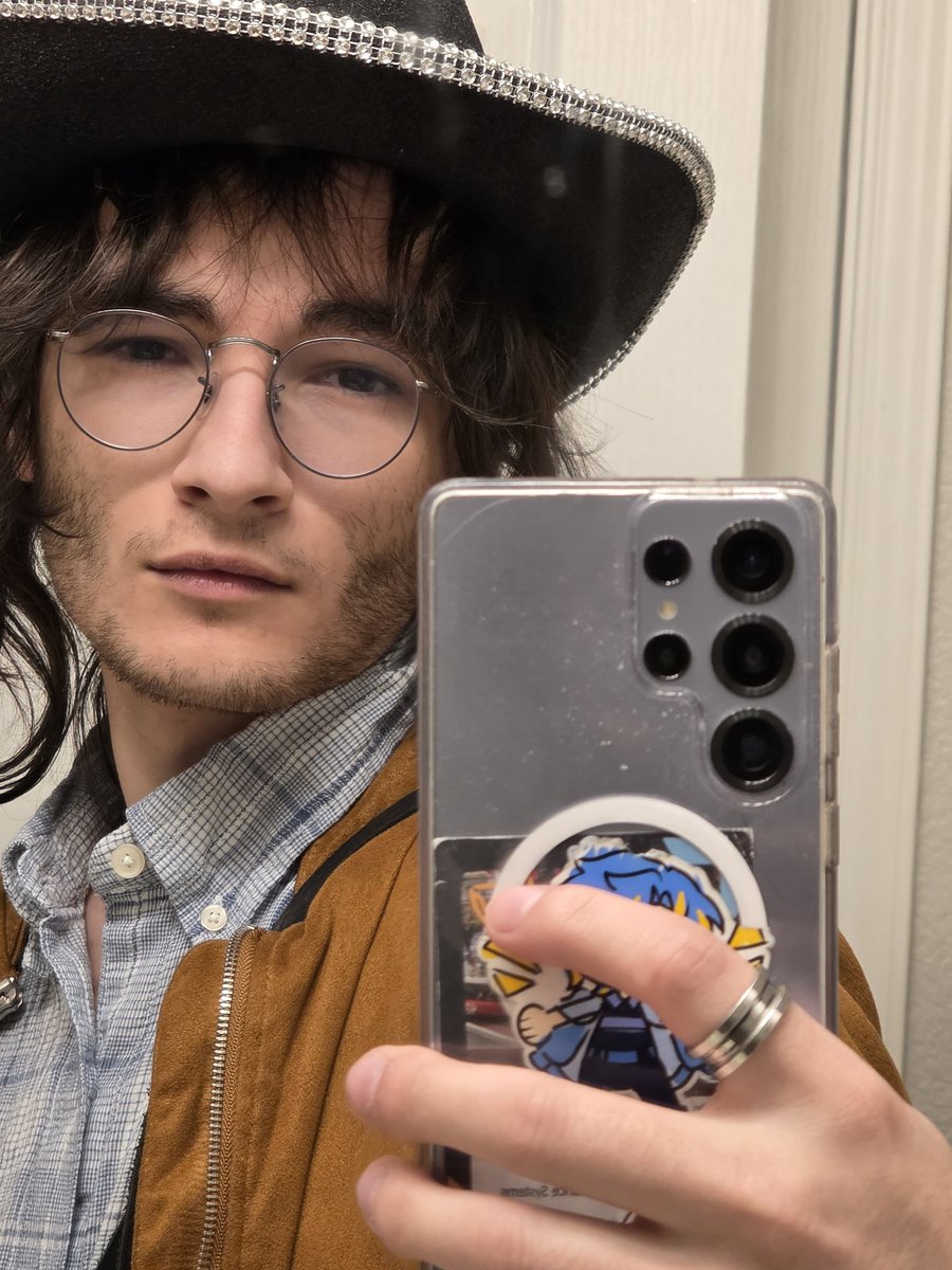 CynoSquare 🟦 tweet media