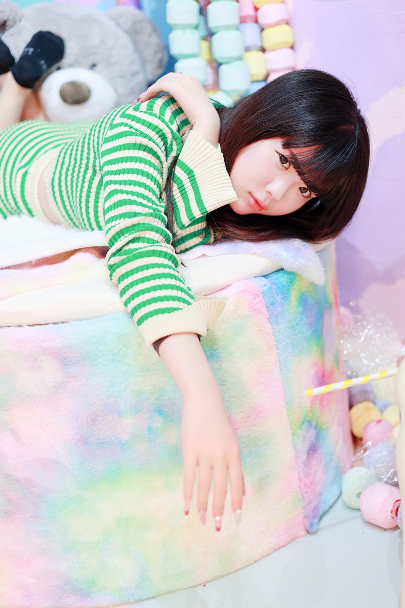 びびお tweet media