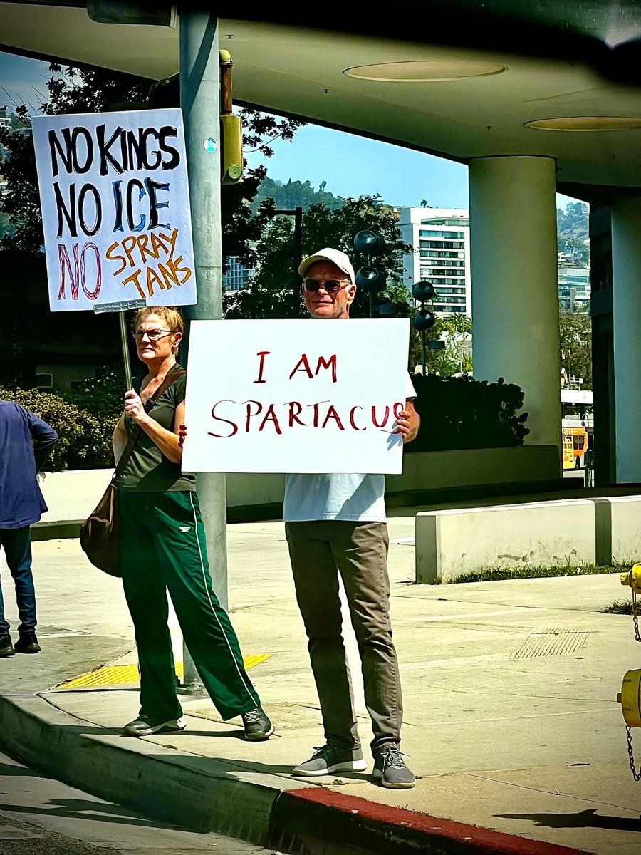 James Woods tweet media