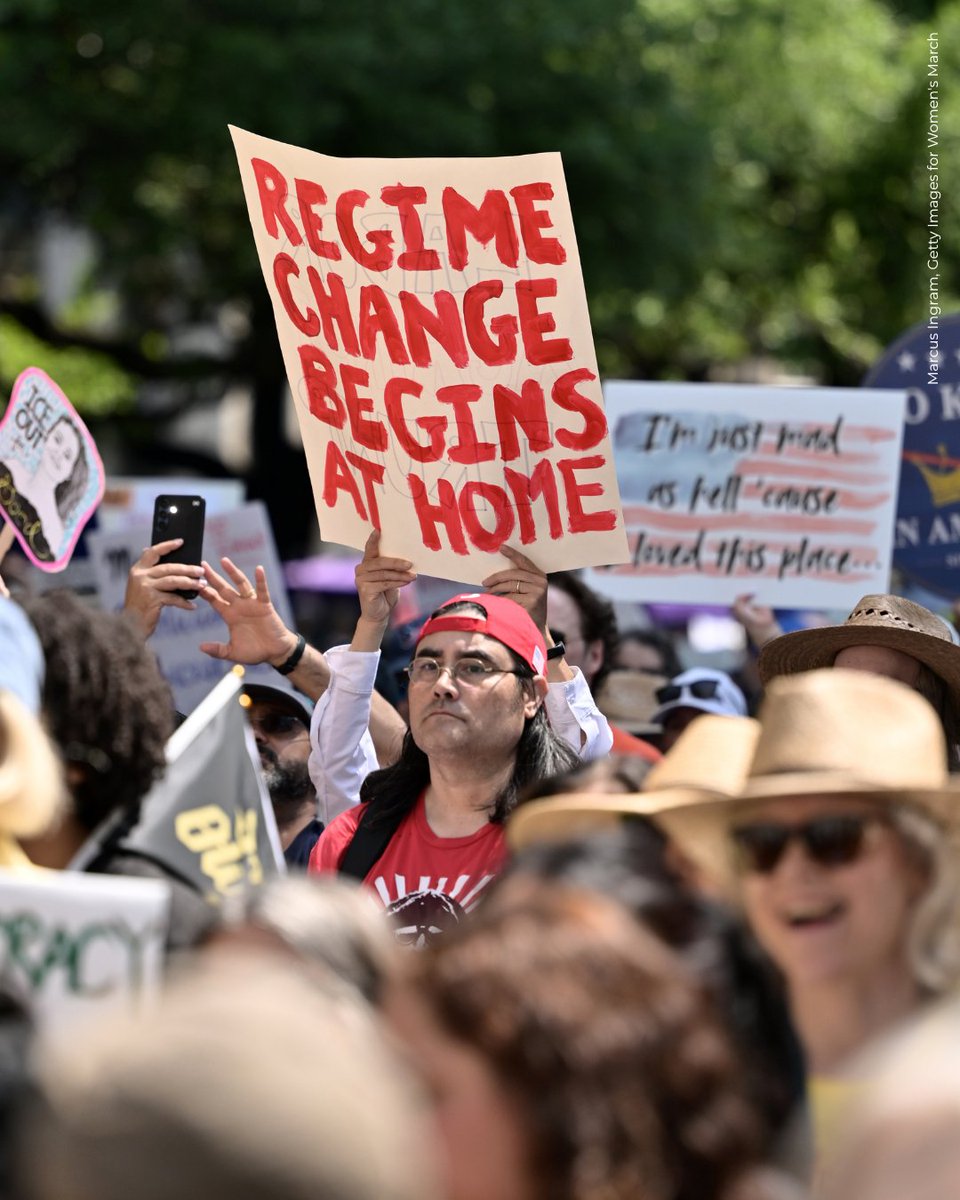 Women's March tweet media