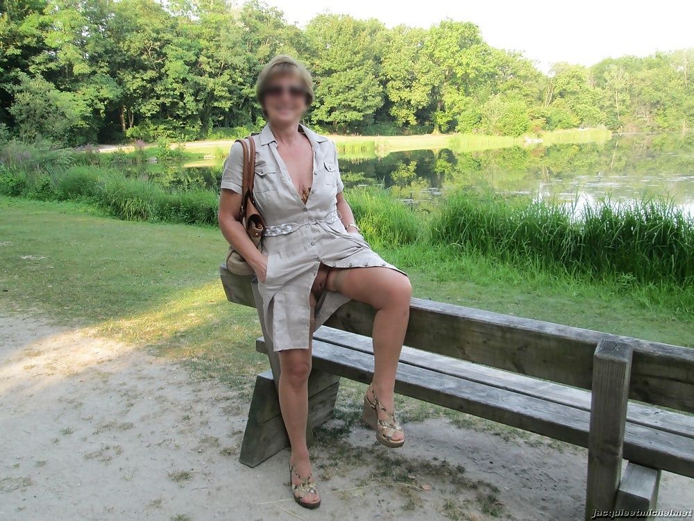 GILF Hub tweet media