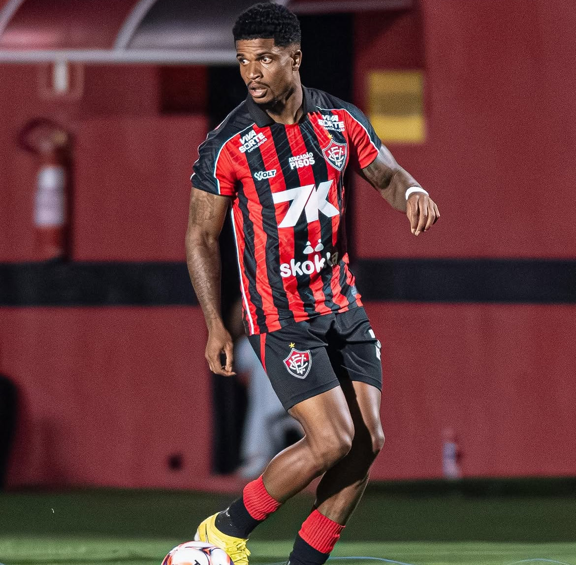 Rafa Reina tweet media