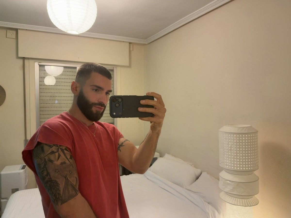 Tomanusek tweet media