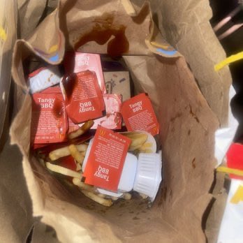 #1 BARB🦄 tweet media