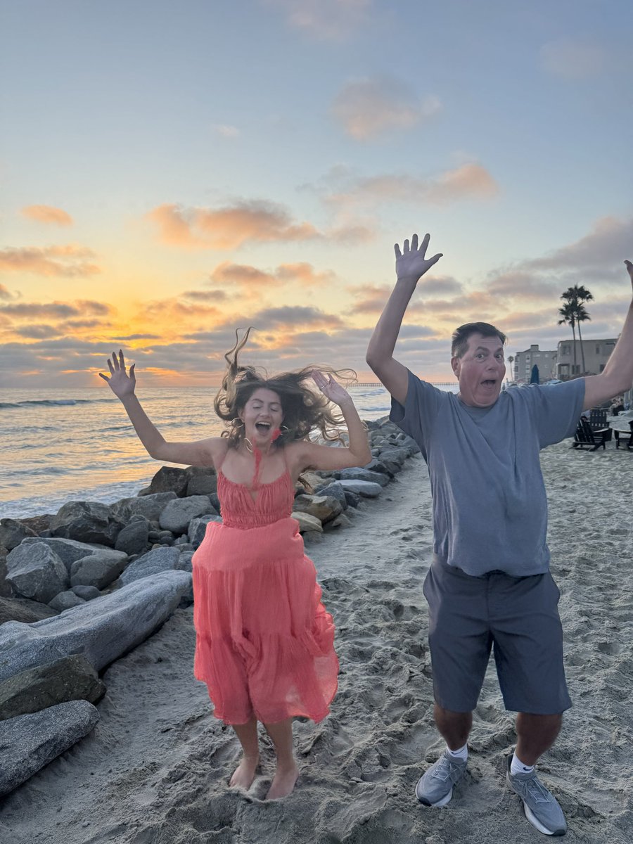 LarryGreer4's tweet photo. Happy Birthday to my daughter Darcy who makes me want to jump for joy,  dance to my feet hurt or just smile.  Looking forward to the excitement of the next year for you and Zach. Keep smiling! Love Dad https://t.co/lVe5pXR2Gb