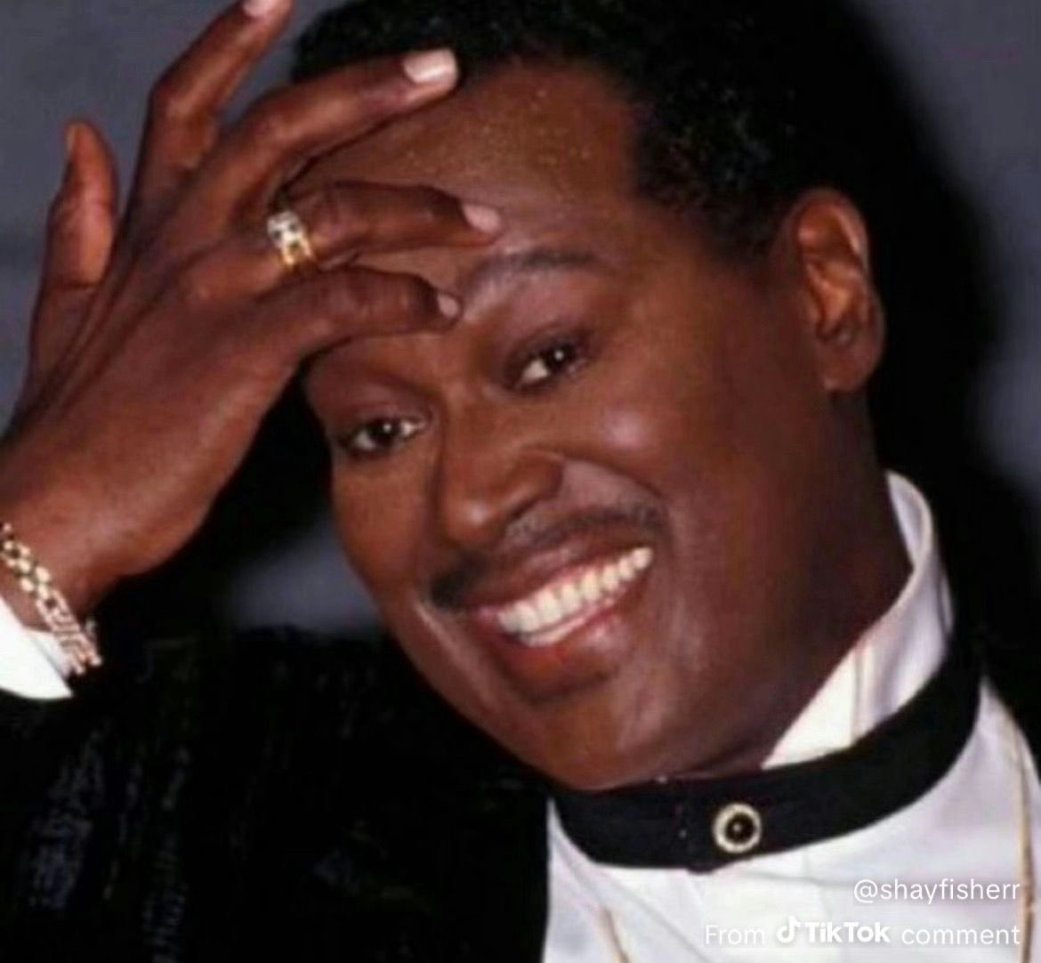 Vee | digital storyteller 🌸🧚🏼‍♀️ tweet media