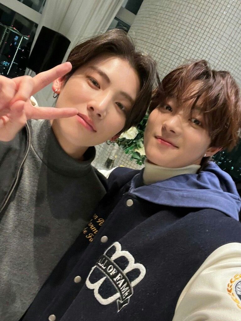 samidcre's tweet photo. forever an underrated &amp;team duo https://t.co/Bu4ES1k8jR
