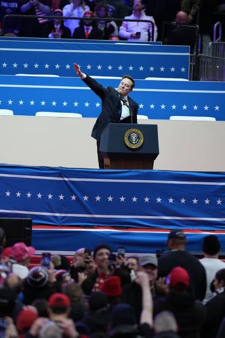 Larry The Libtard tweet media