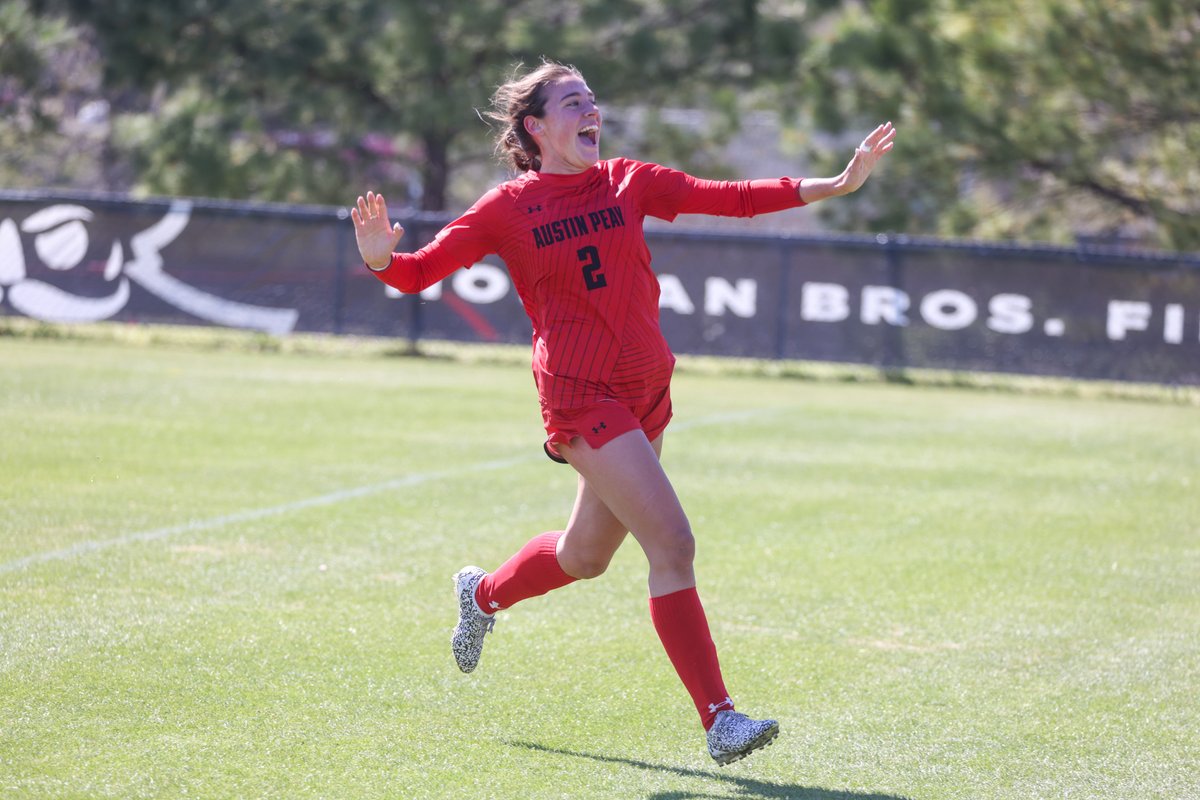 𝗔𝗡𝗗 𝗣𝗔𝗜𝗚𝗘 𝗘𝗫𝗧𝗘𝗡𝗗𝗦 𝗧𝗛𝗘 𝗟𝗘𝗔𝗗‼️

Paige Chrustowski extends the Govs lead to two with a goal in the 41st minute🎩⚽️

#GovsGetBetter | #LetsGoPeay
