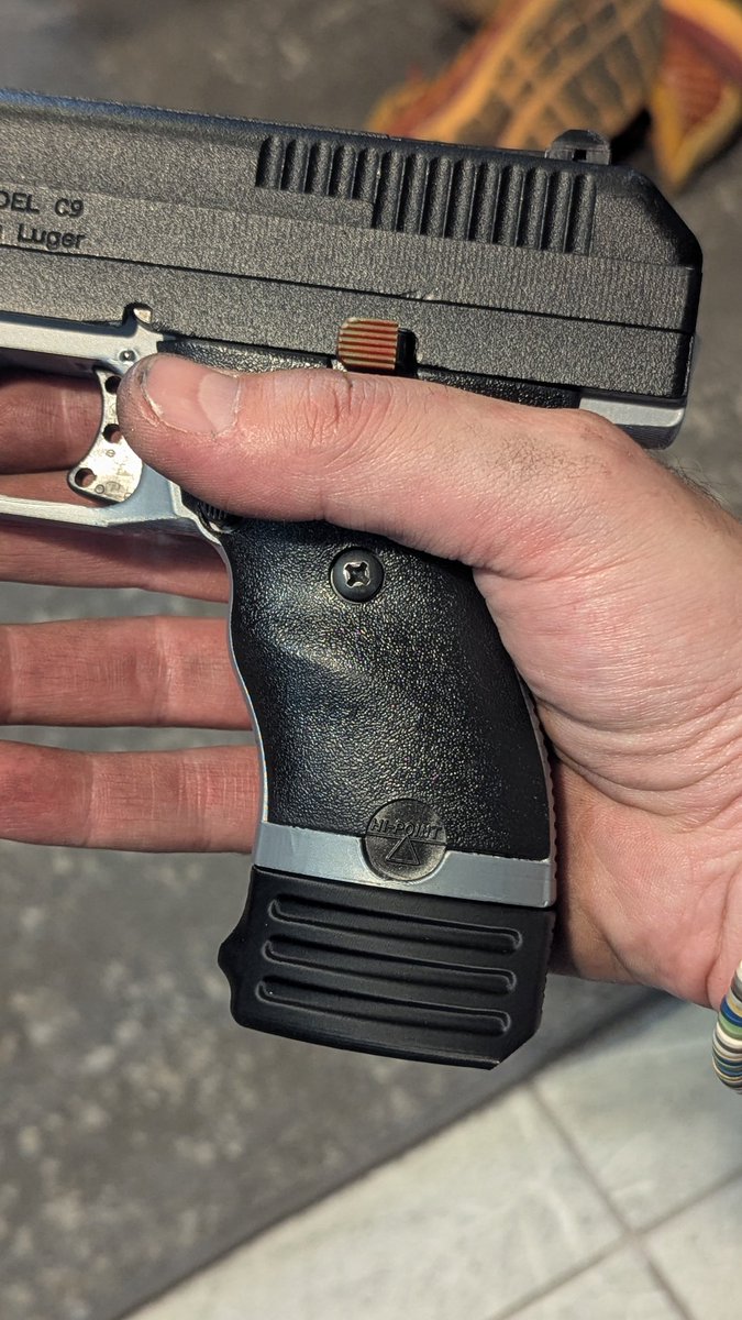 LukeWarmDesigns tweet media