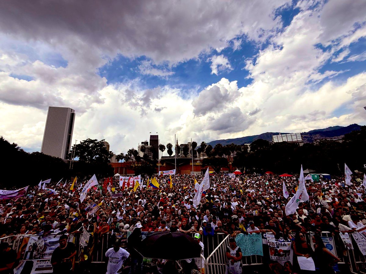 Alejo TORO tweet media