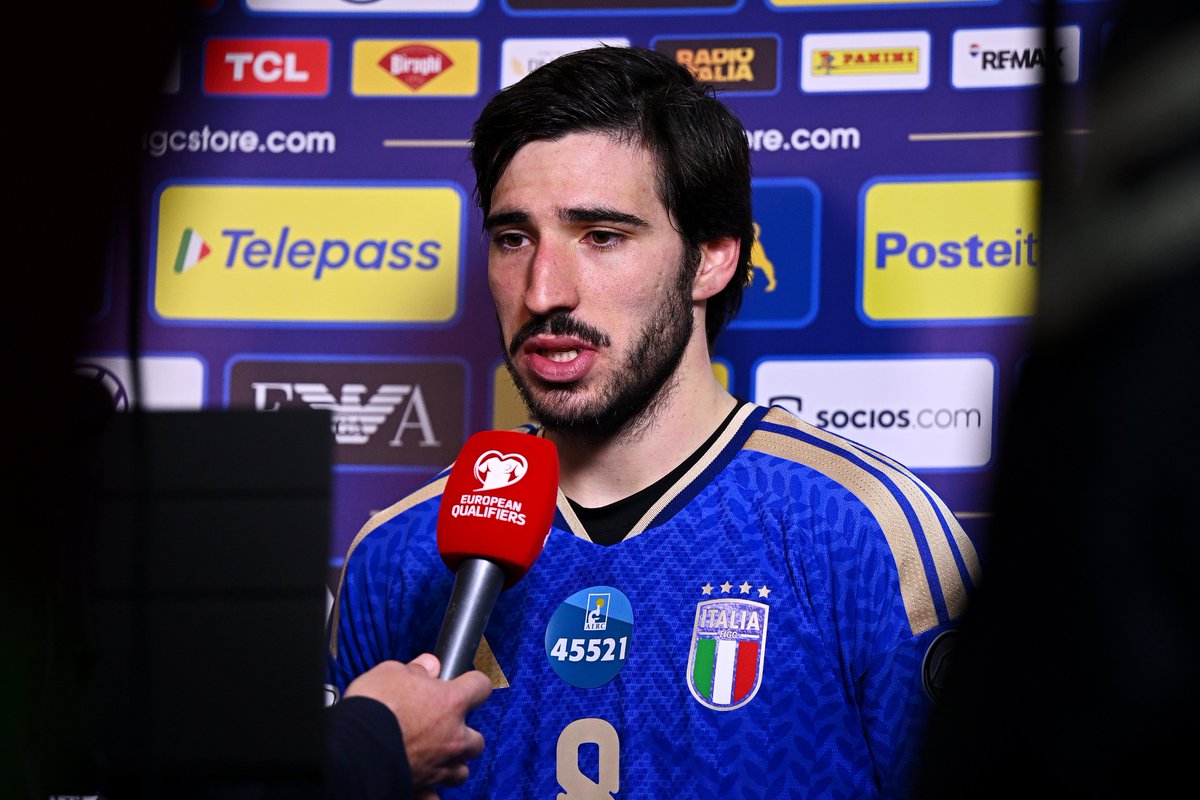 The United Stand tweet media