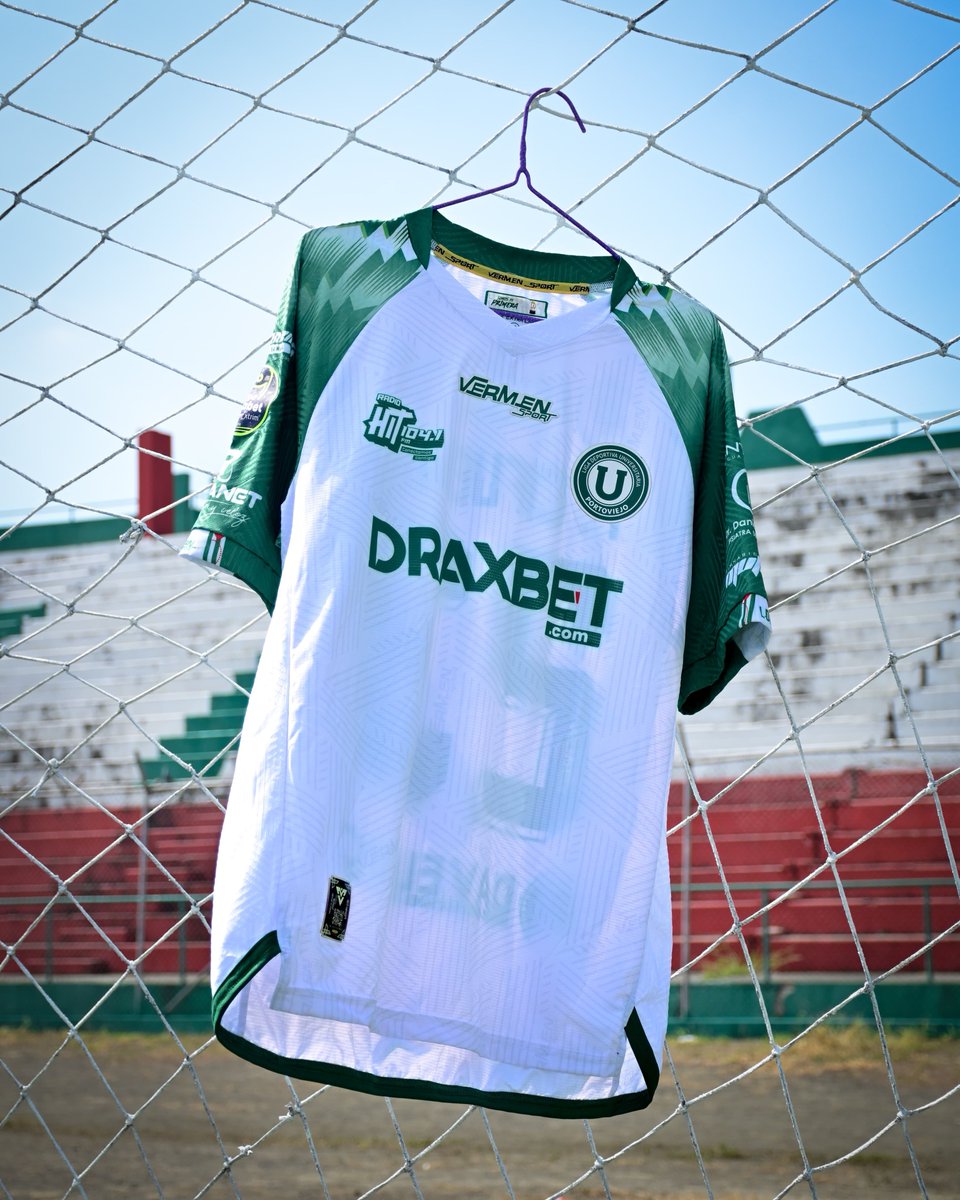 LDU PORTOVIEJO tweet media