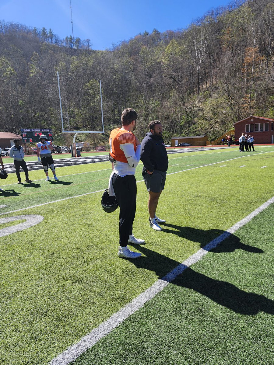 UPIKE FOOTBALL tweet media