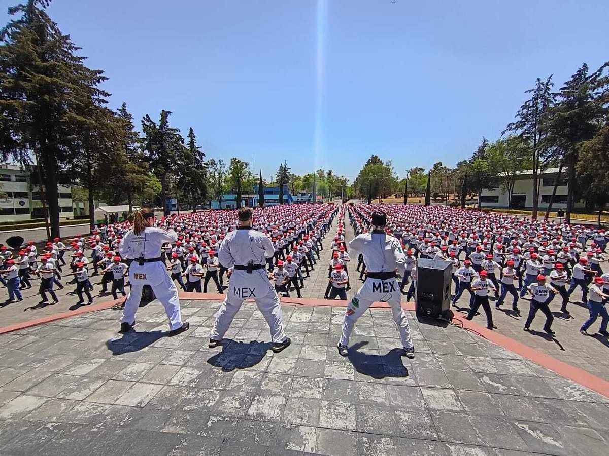 CH 1 Los Angeles tweet media