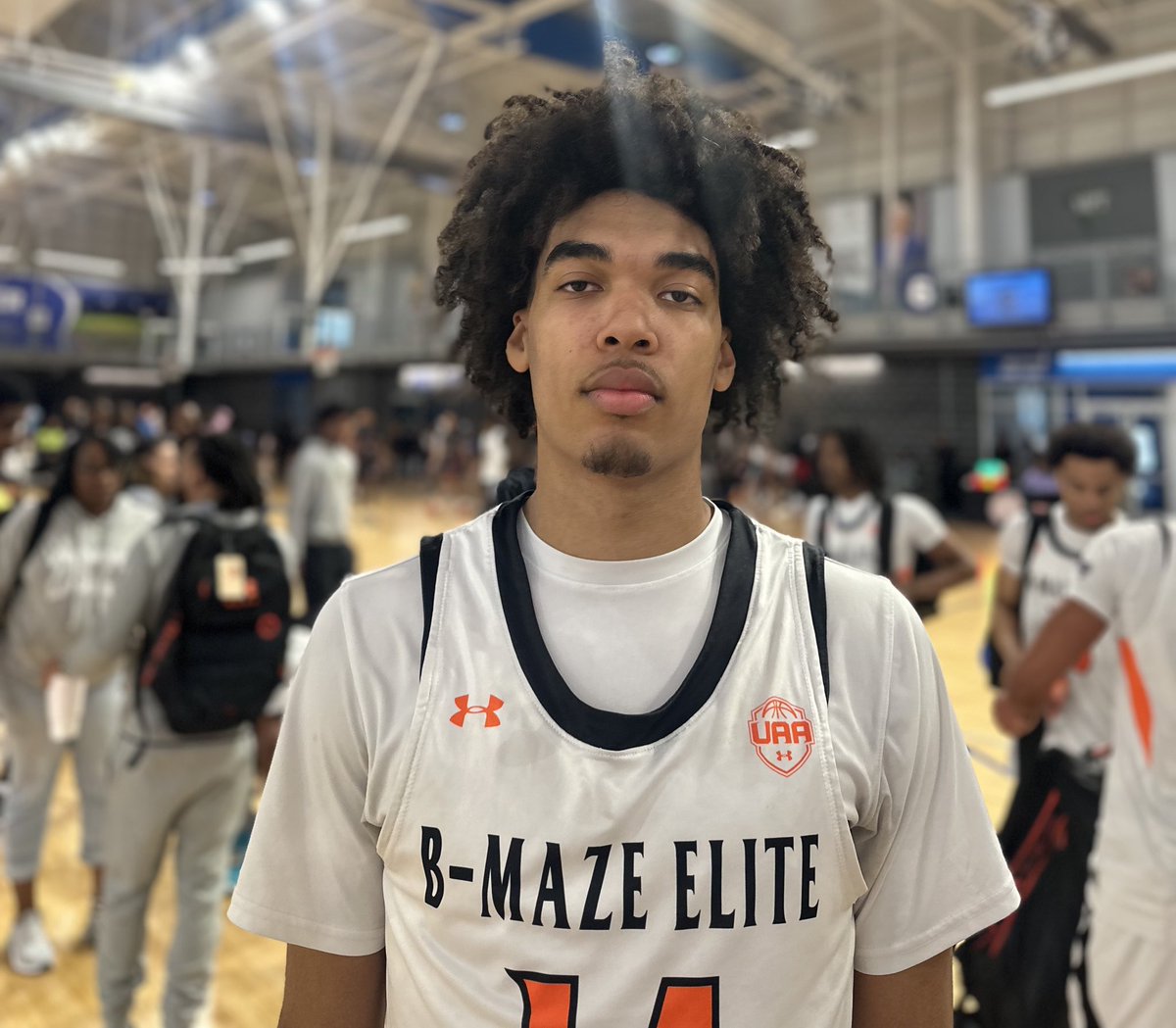 HoopSeen tweet media