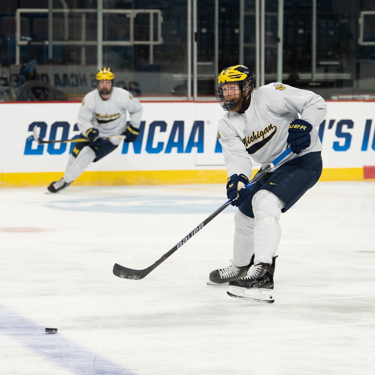 Michigan Hockey tweet media