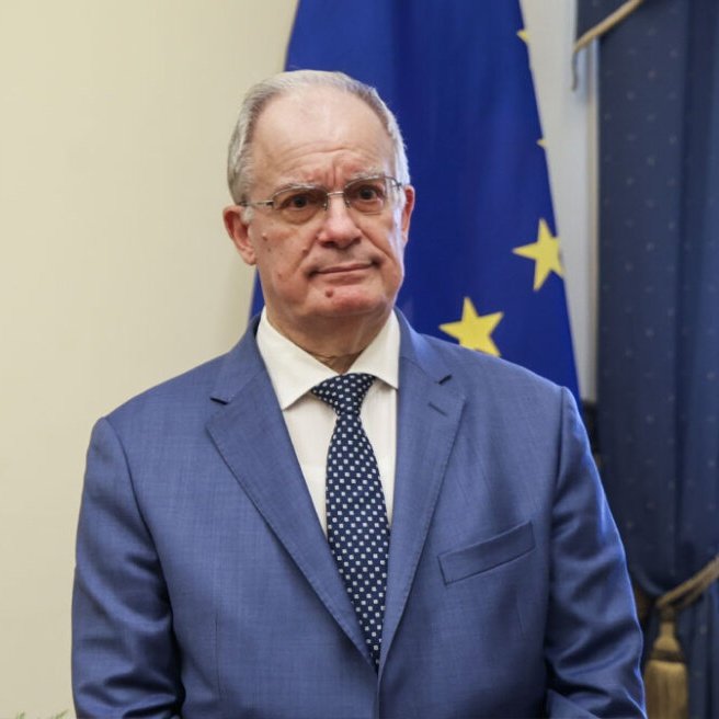 Ο Σκρουτζ της Κηφισιάς 💰 tweet media