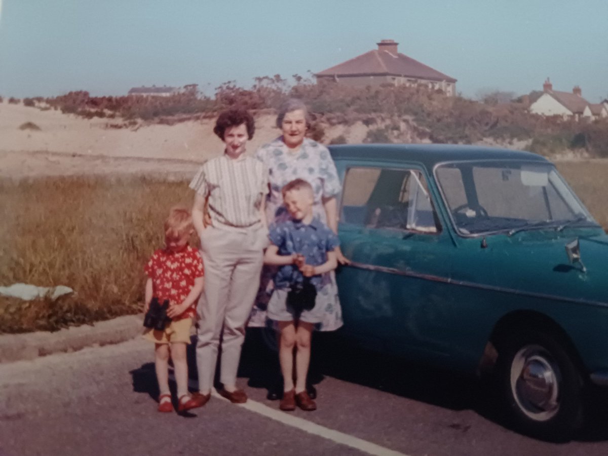 NoelPat12290784's tweet photo. Millisle in the mid 60s was a perfect day out. 🌞⛱️😎🏊‍♂️ https://t.co/kS29djxUqI
