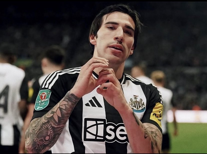 OTUNBA LION tweet media