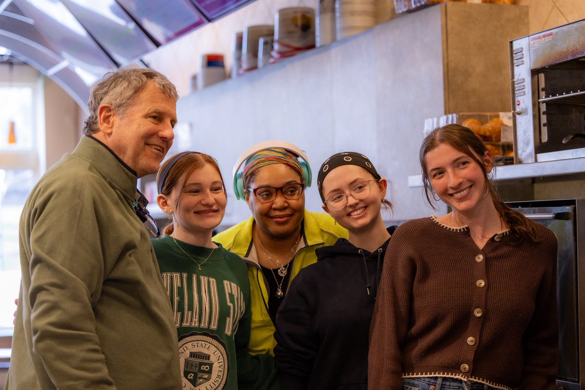 Sherrod Brown tweet media