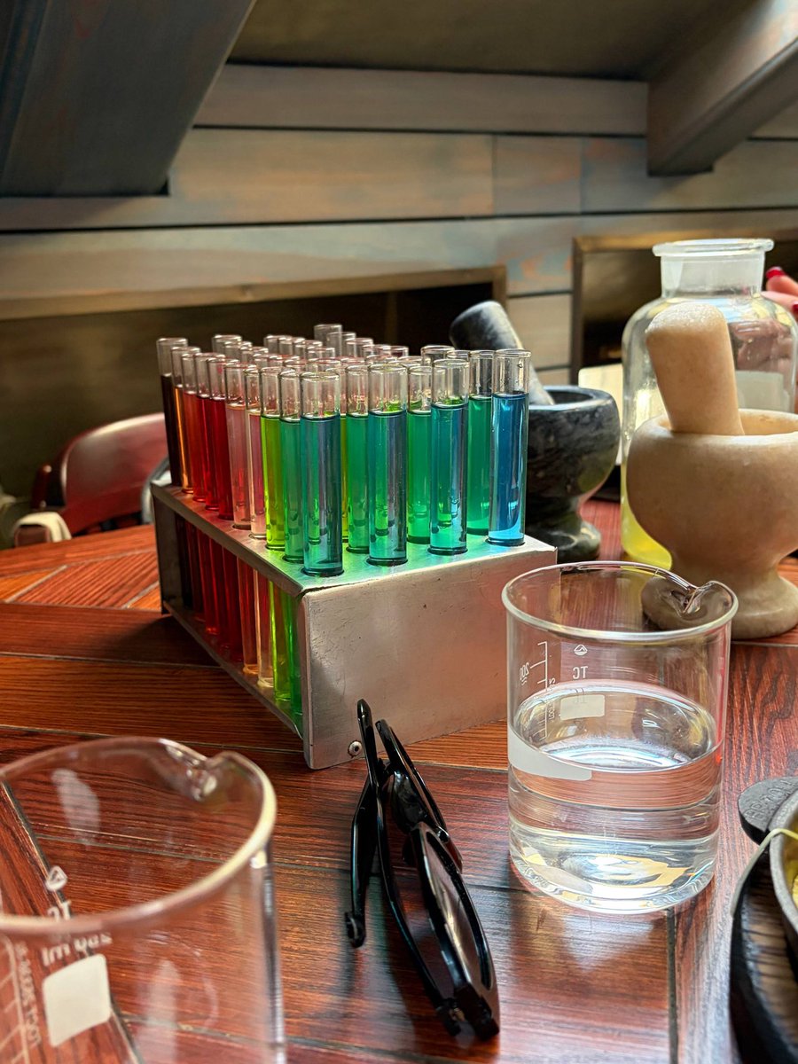 мері ♡ tweet media