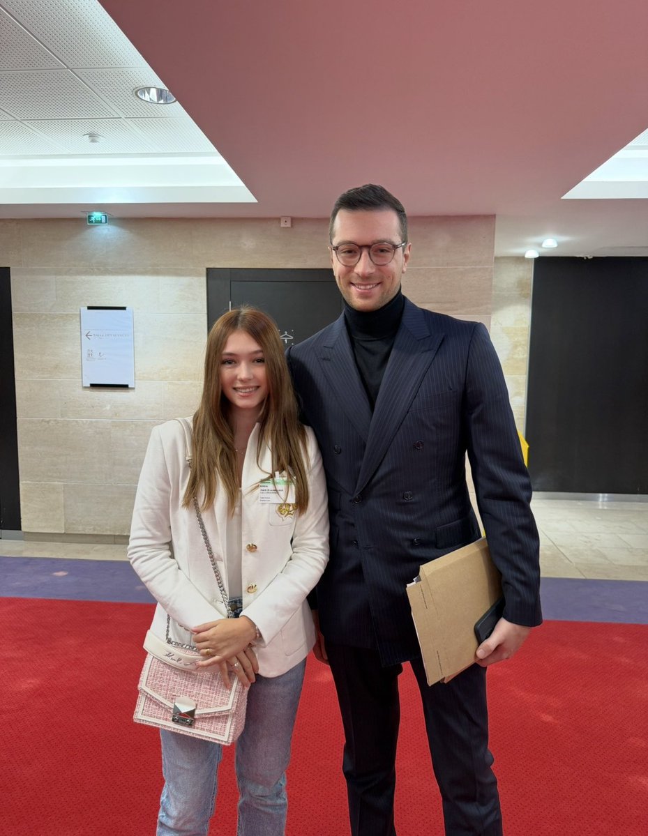 FutureChomeuse tweet media