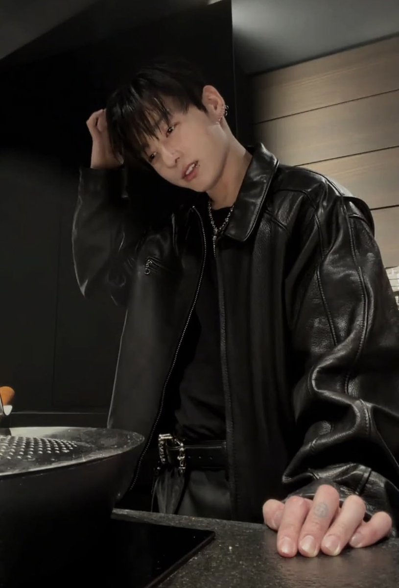 ๐๐๐๐๐๐. โ ๐ข tweet media