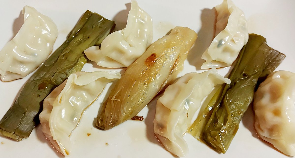 comocomodiadia tweet media