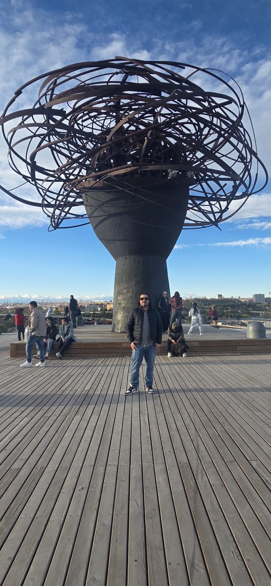 Emilio Acosta. tweet media