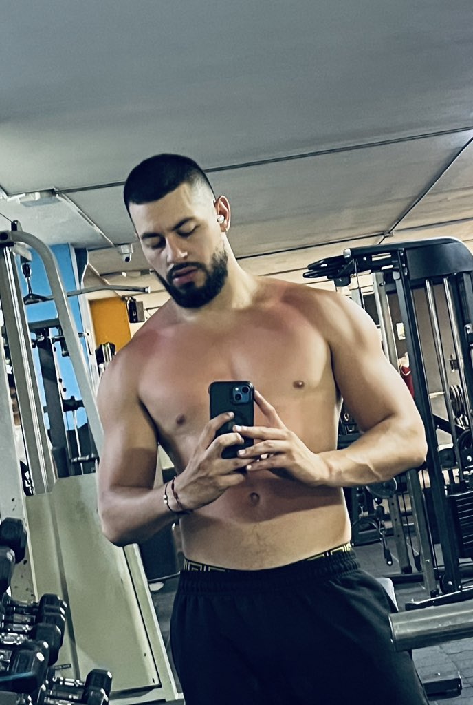 yafar blake tweet media