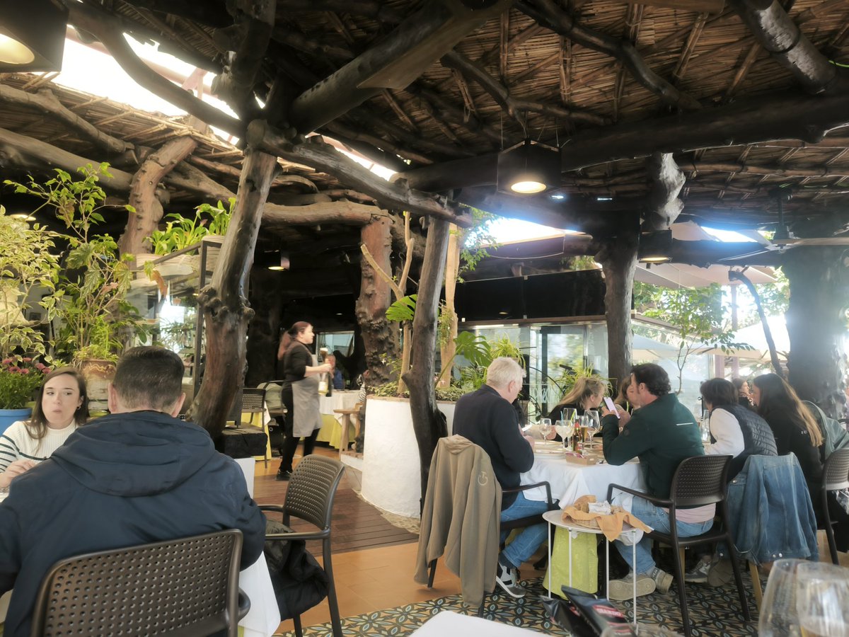 GastroCharlie tweet media