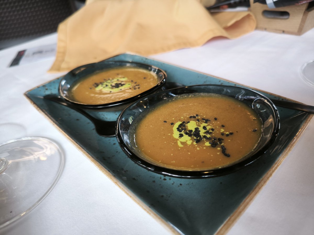 GastroCharlie tweet media