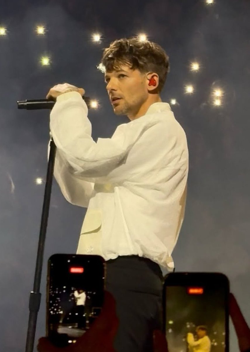 Mel ◟̽◞̽ tweet media