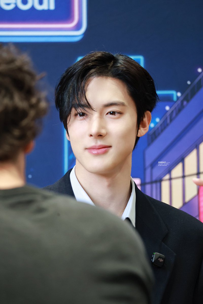 ᴏɴᴇᴅᴀʏ tweet media