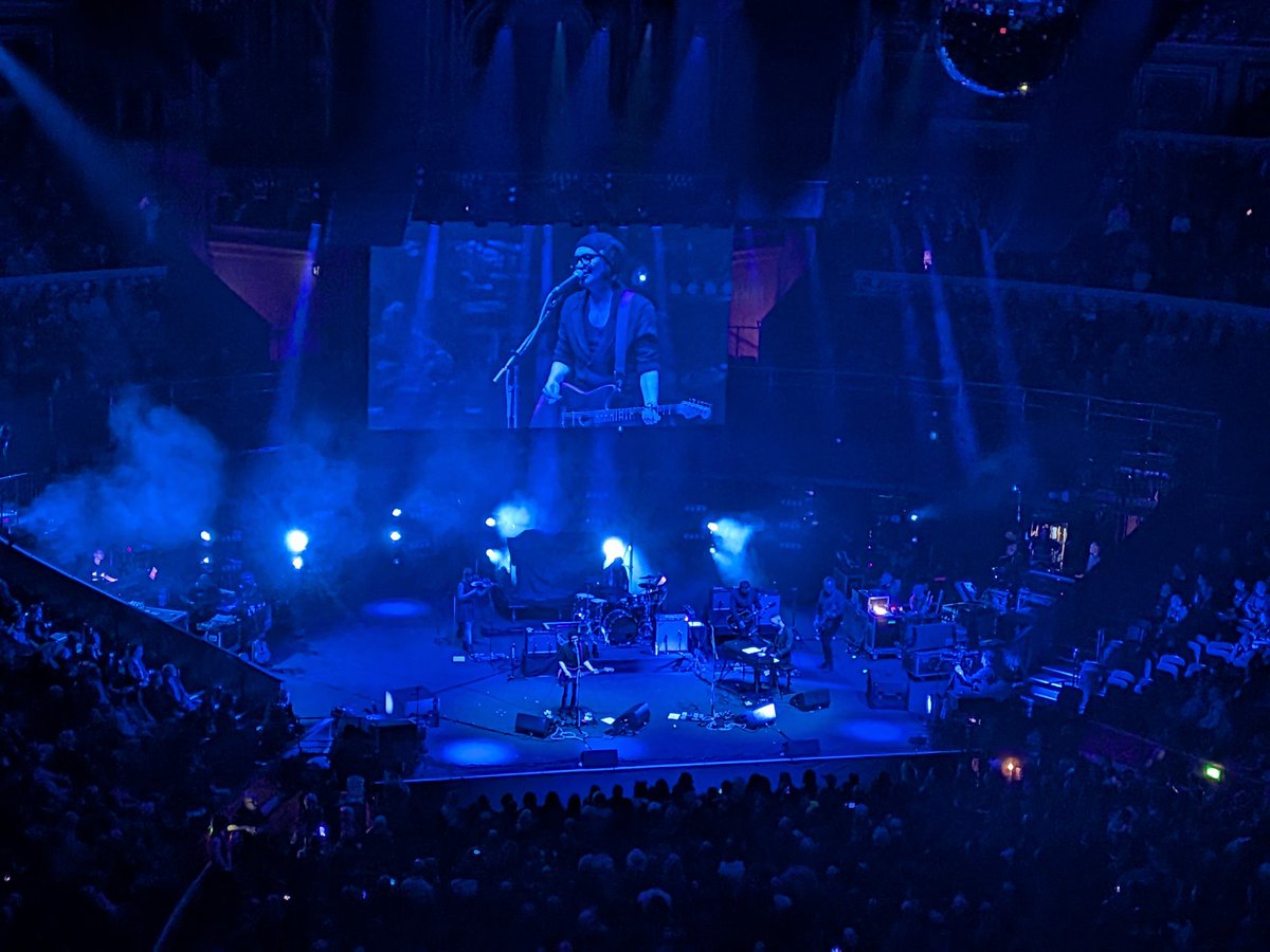 Alex Reviews Gigs tweet media