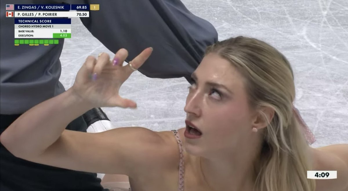 χελιδονίς IS SEEING MCR tweet media