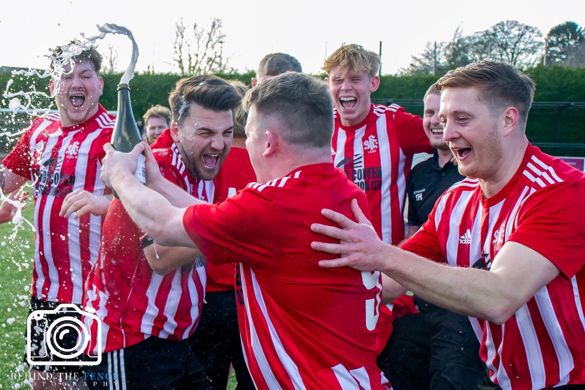 Behind The Fence Photography tweet media