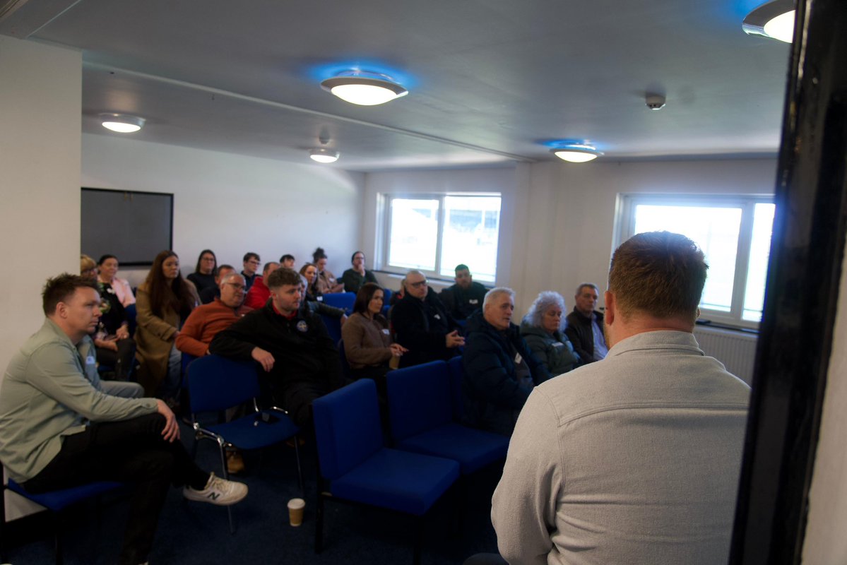 Harry Thomas tweet media