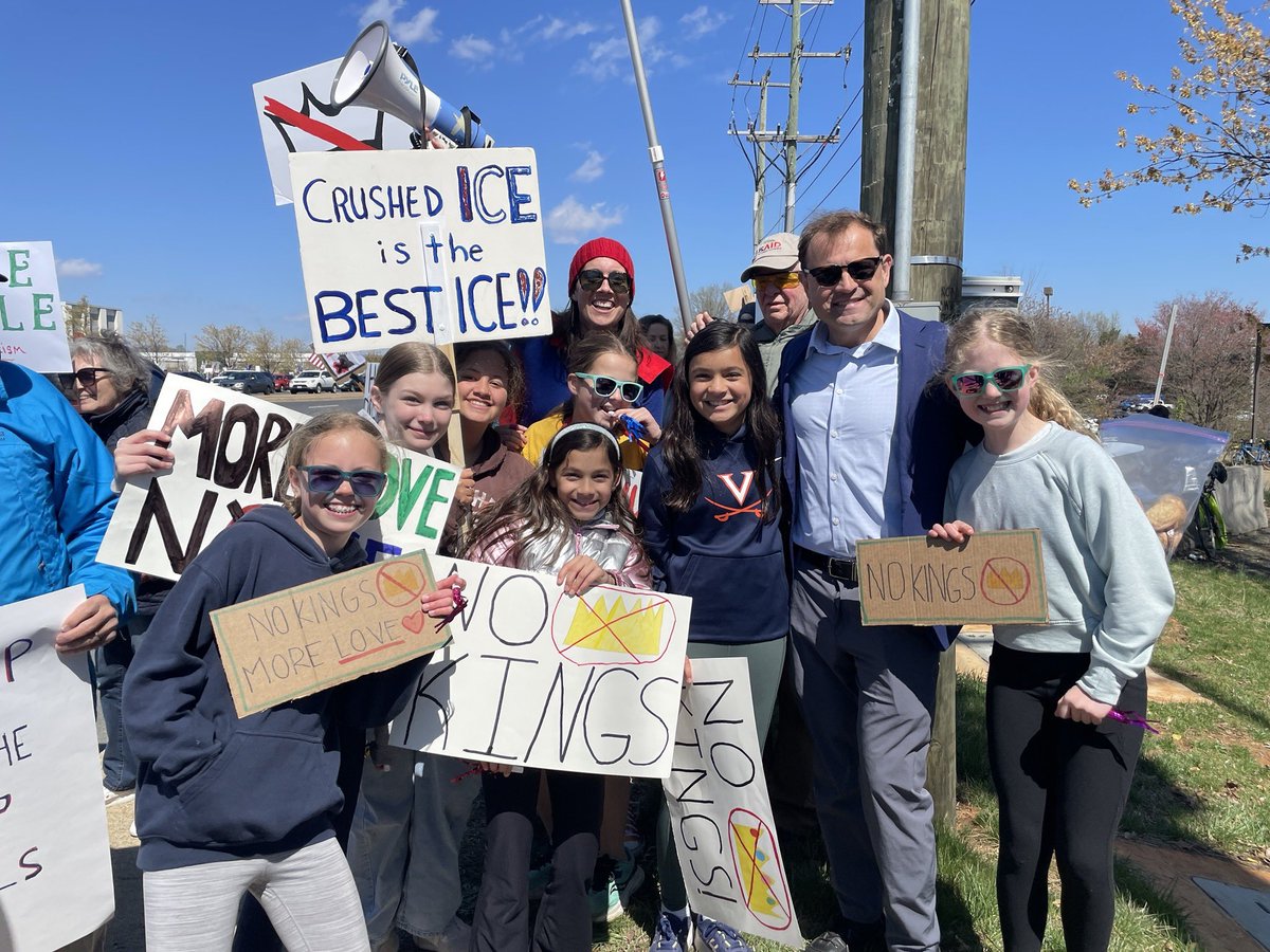 Tom Perriello tweet media