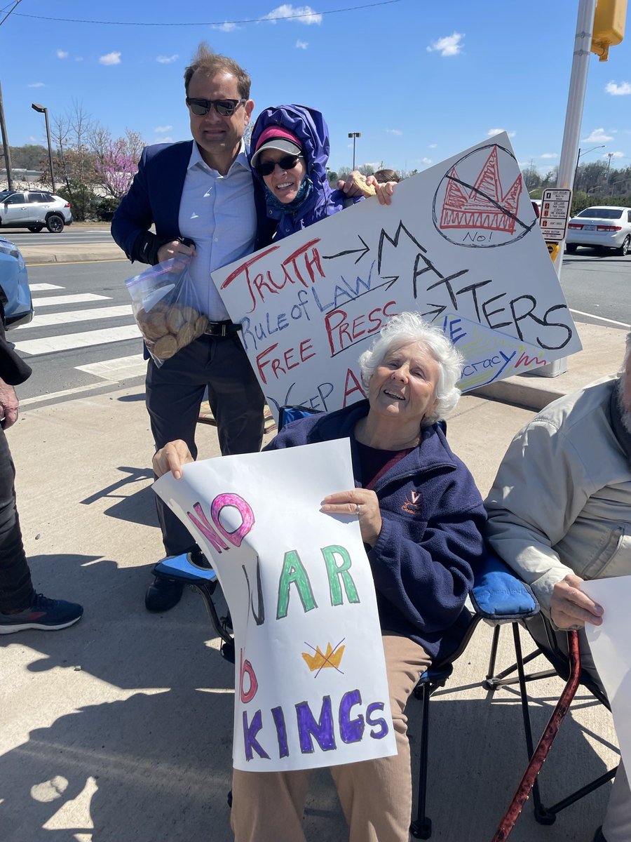 Tom Perriello tweet media