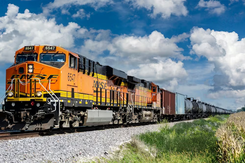 NACFE_Freight's tweet image. The parallels between Baldwin’s initial failed launch of #diesel-#electric #engines and Ford’s recent failure of the eLightning pickup #truck are significant, says Rick Mihelic in a recent @CCJnow #blog. Read more at ccjdigital.com/alternative-po…