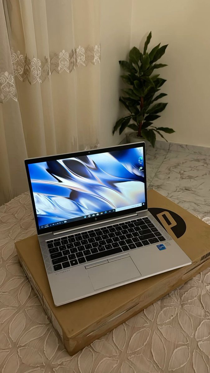 Great Perry tweet media