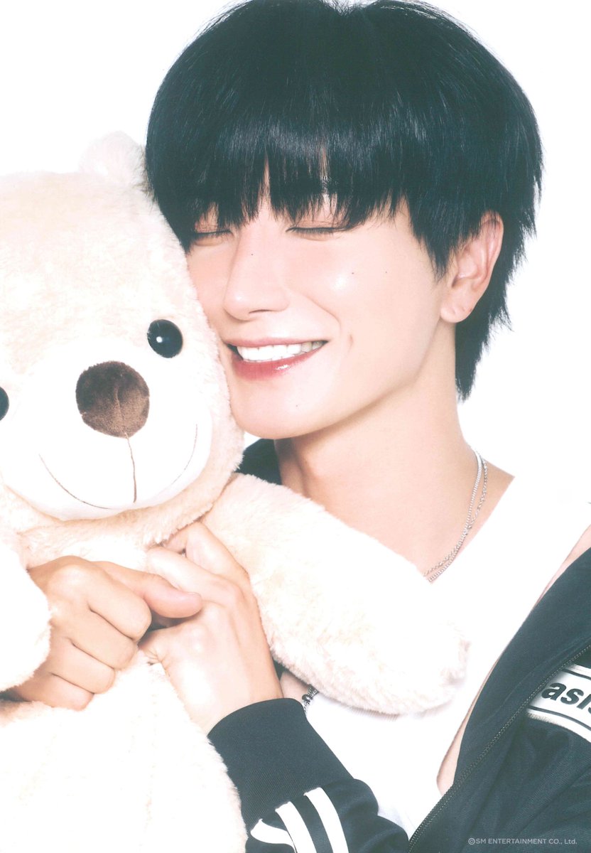 🐺Liz Muchie🐰🍓 tweet media