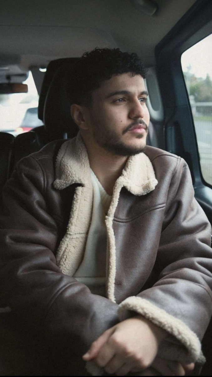 Hamd senpai tweet media